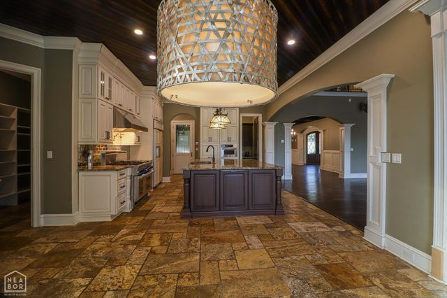 501 E Lawson Road, Jonesboro, AR 72404