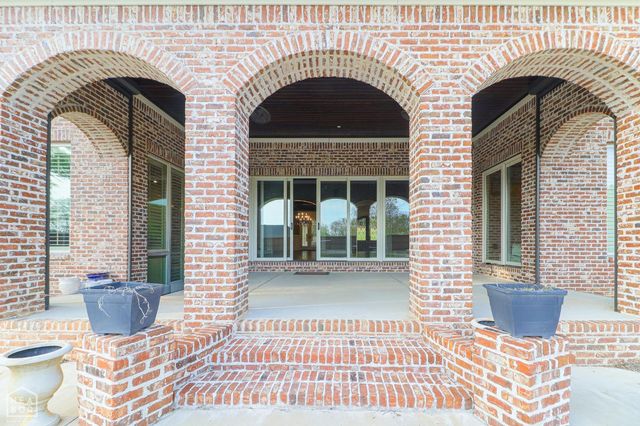 501 E Lawson Road, Jonesboro, AR 72404