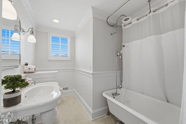 13 Rivers Edge Drive, Rumson, NJ 07760