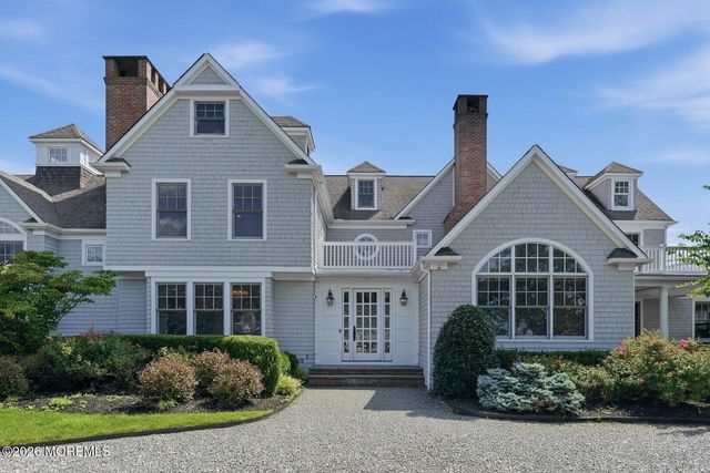 13 Rivers Edge Drive, Rumson, NJ 07760