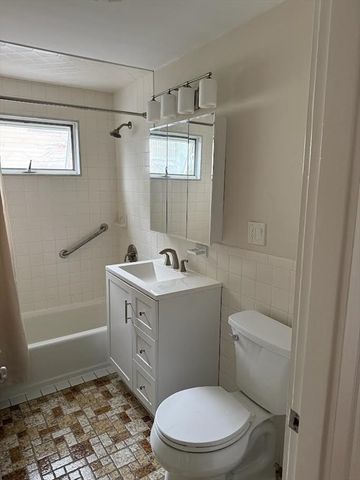 508 School 508, Belmont, MA 02478