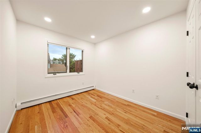 157 English Street, Fort Lee, NJ 07024