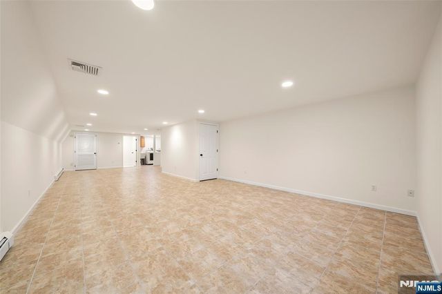 157 English Street, Fort Lee, NJ 07024