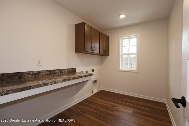 4211 Overbrook Drive, Grand Ledge, MI 48837