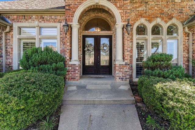 8200 Edgemont Court, North Richland Hills, TX 76182