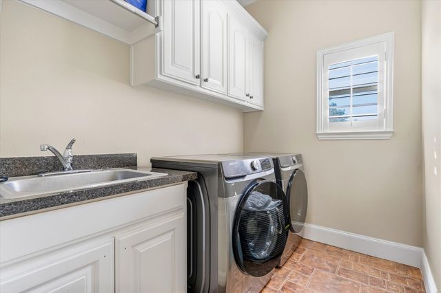 8200 Edgemont Court, North Richland Hills, TX 76182