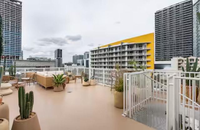 481 NE 29th St 701, Miami, FL 33137