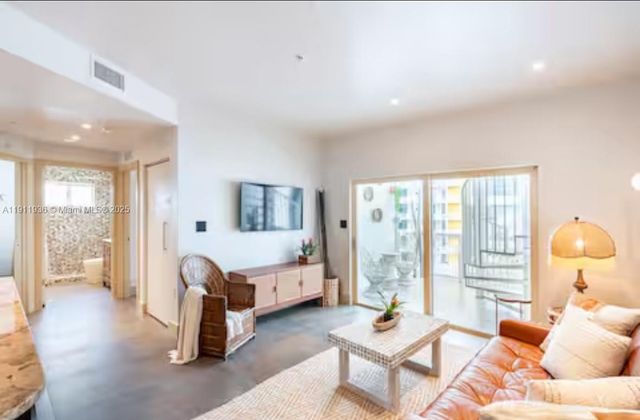 481 NE 29th St 701, Miami, FL 33137