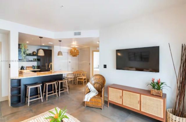 481 NE 29th St 701, Miami, FL 33137