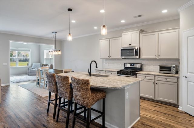 1920 Zonny Moss Drive, Johns Island, SC 29455