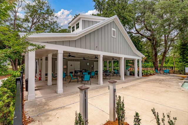 1920 Zonny Moss Drive, Johns Island, SC 29455