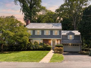 10 Forest Lane, Scarsdale, NY 10583