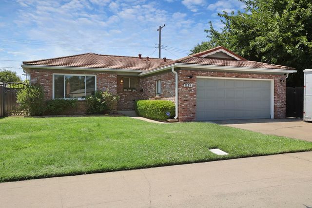 829 S California St, Lodi, CA 95240
