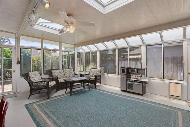 829 S California St, Lodi, CA 95240
