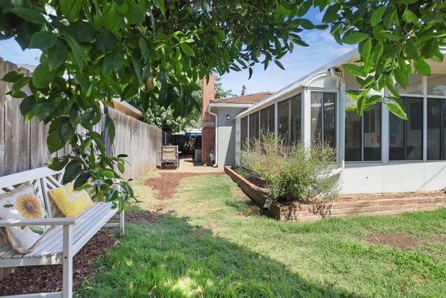 829 S California St, Lodi, CA 95240