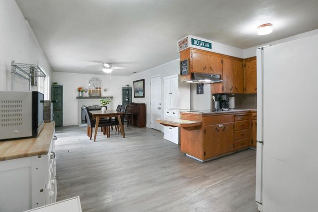 829 S California St, Lodi, CA 95240