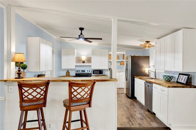 1262 Doodle Hill Road NE, Townsend, GA 31331