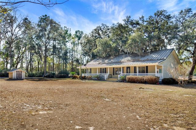 1262 Doodle Hill Road NE, Townsend, GA 31331