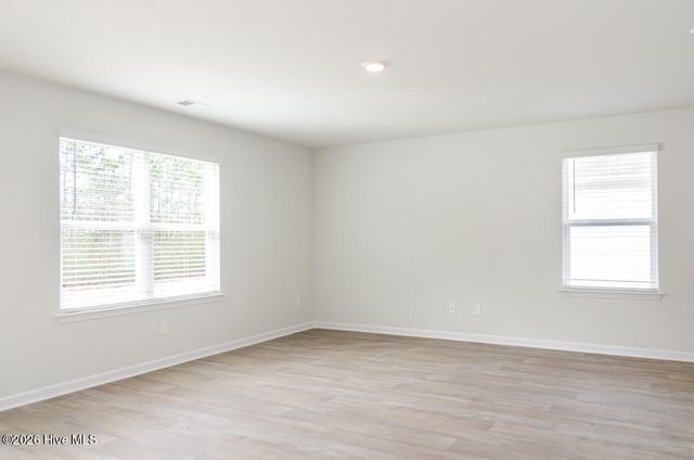 8352 E Highcroft Drive NE, Leland, NC 28451