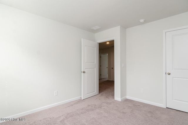 8352 E Highcroft Drive NE, Leland, NC 28451