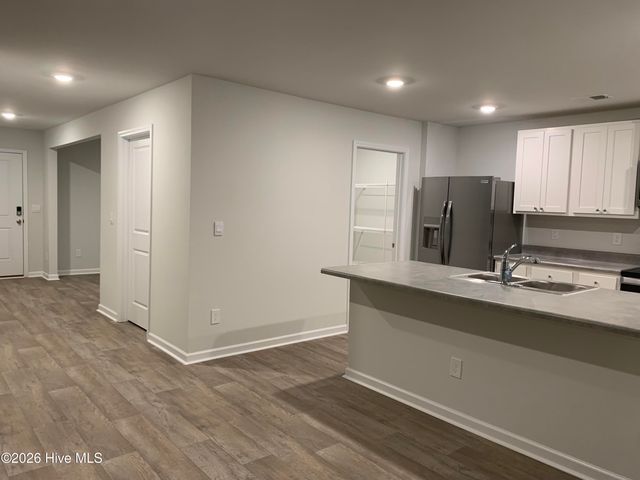 8352 E Highcroft Drive NE, Leland, NC 28451