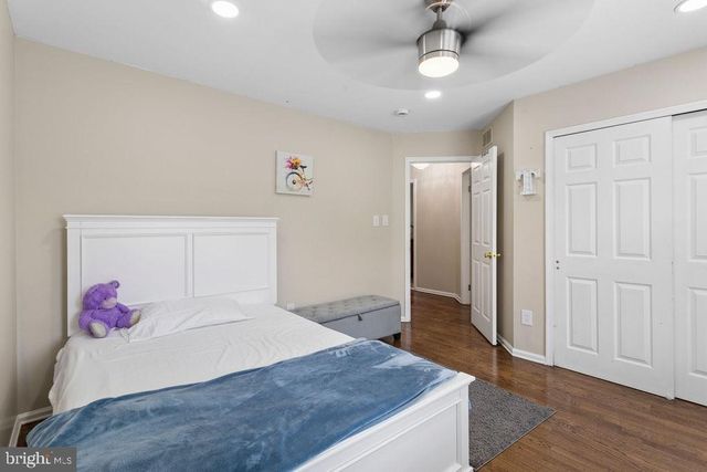 30 LARKSPUR DR, Dayton, NJ 08810