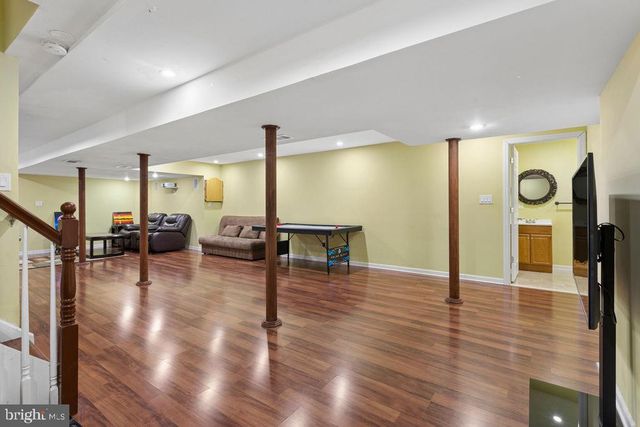30 LARKSPUR DR, Dayton, NJ 08810