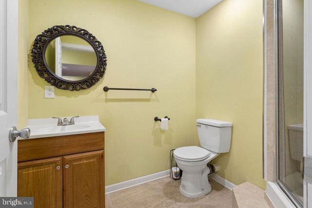30 LARKSPUR DR, Dayton, NJ 08810