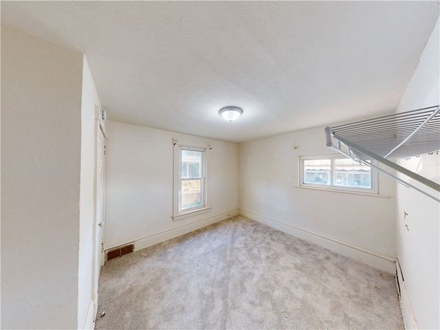 129 Slagle Ave, City Of But Se, PA 16001