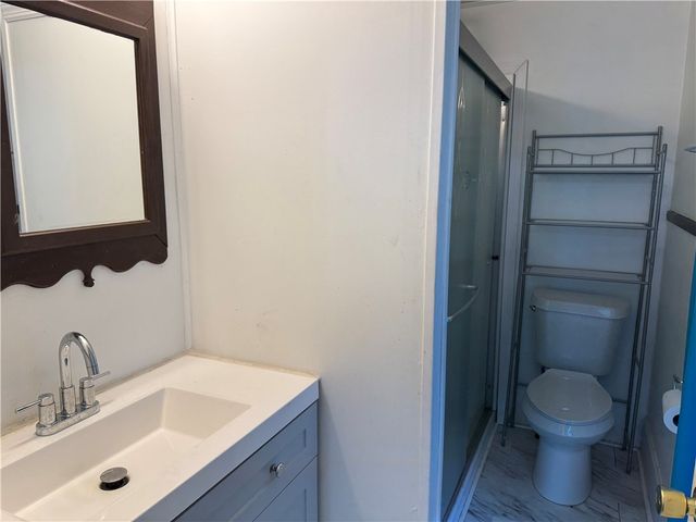 129 Slagle Ave, City Of But Se, PA 16001