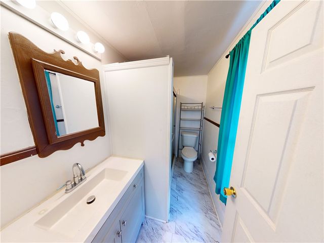 129 Slagle Ave, City Of But Se, PA 16001