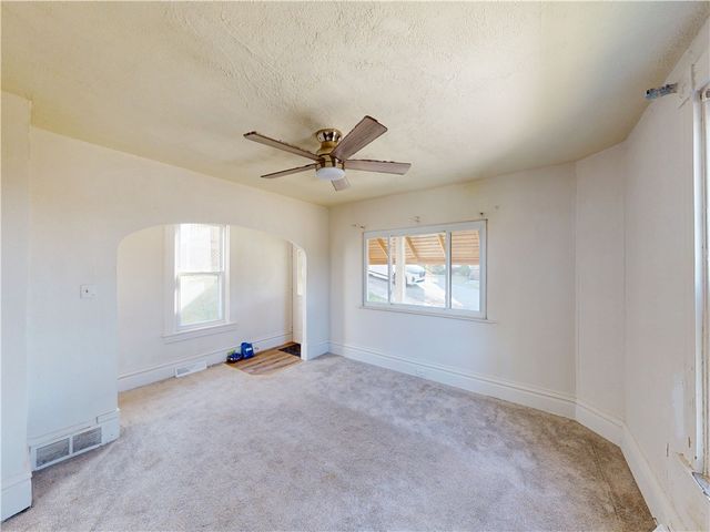 129 Slagle Ave, City Of But Se, PA 16001