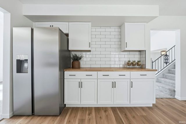 119 S Hadley Road, Fort Wayne, IN 46804