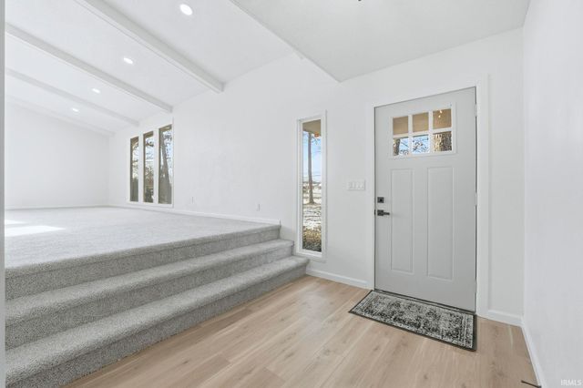 119 S Hadley Road, Fort Wayne, IN 46804