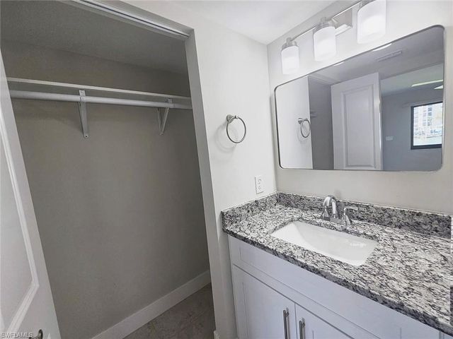 200 Lenell RD 115, Fort Myers Beach, FL 33931