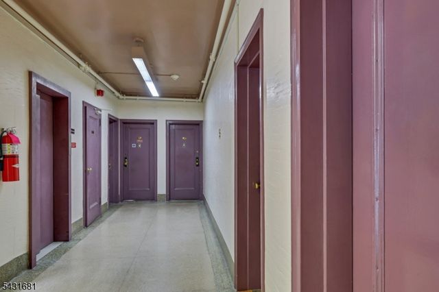 755 Anderson Ave 5i, Cliffside Park Boro, NJ 07010