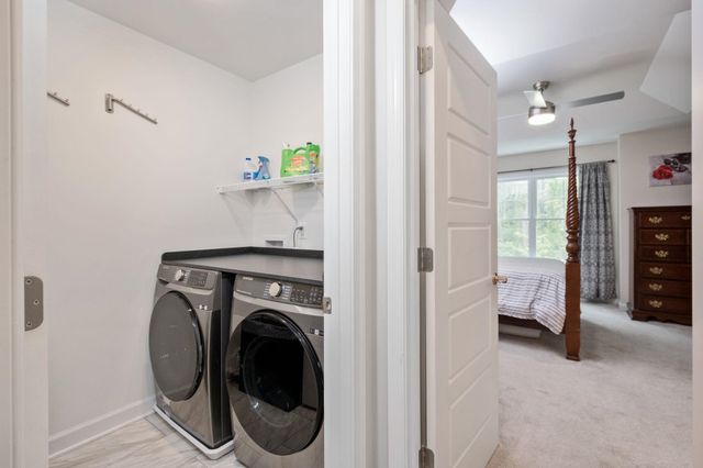 1553 PALOMINO TRL, Rockingham, VA 22801