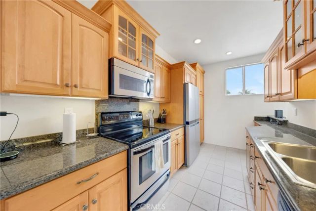 3365 Tempe Drive, Huntington Beach, CA 92649