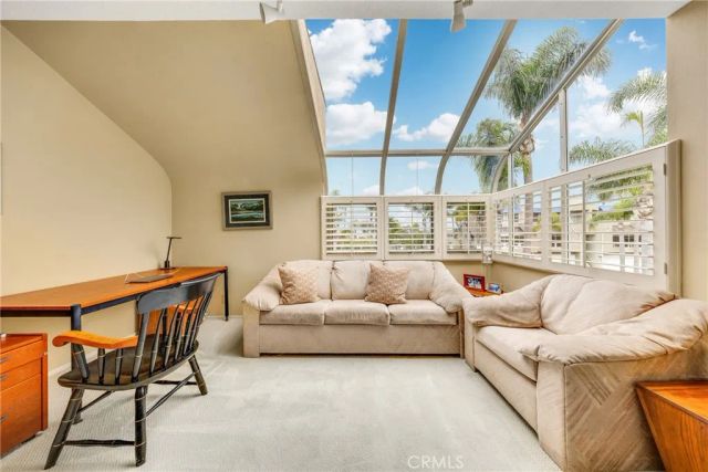 3365 Tempe Drive, Huntington Beach, CA 92649