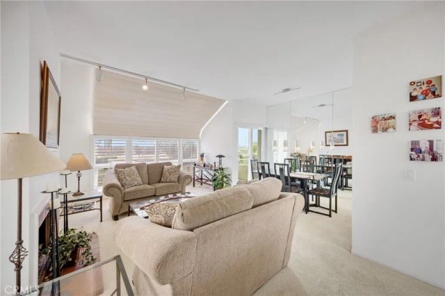 3365 Tempe Drive, Huntington Beach, CA 92649