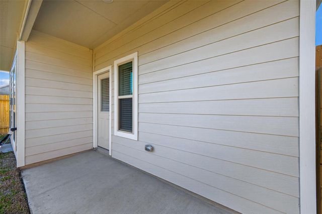 24708 Lago Bay Lane, Huffman, TX 77336