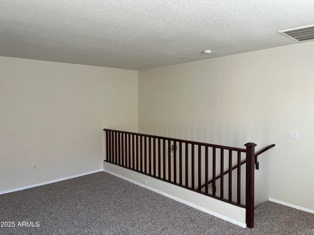 9441 W JAMESTOWN Road, Phoenix, AZ 85037