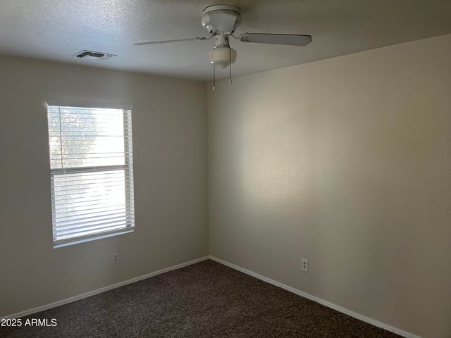 9441 W JAMESTOWN Road, Phoenix, AZ 85037