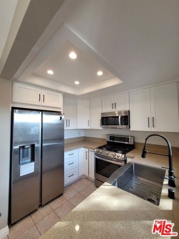 22316 S Vermont Avenue 5, Torrance, CA 90502