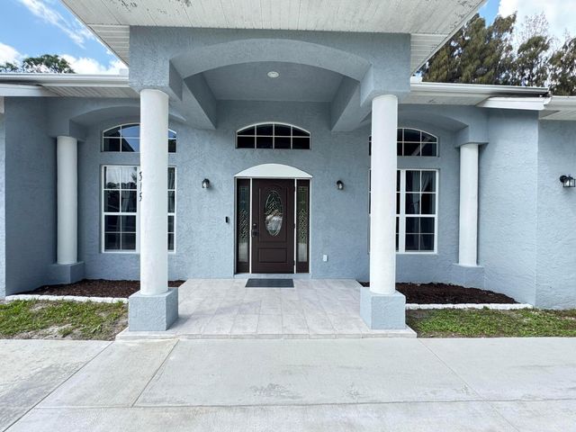 315 Kaye Street, Fort Pierce, FL 34947