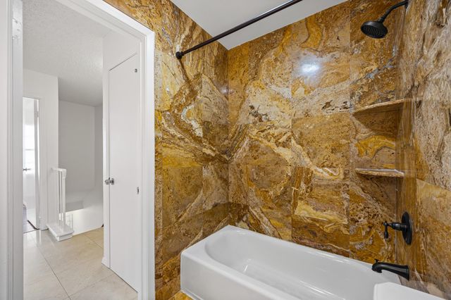 8400 Jamestown DR 226, Austin, TX 78758