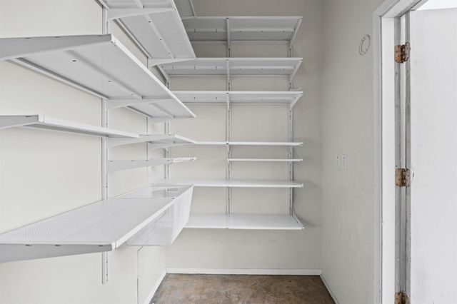 8400 Jamestown DR 226, Austin, TX 78758