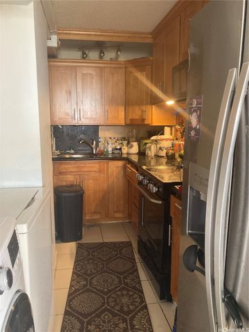 2333 Kapiolani Boulevard 1008A, Honolulu, HI 96826