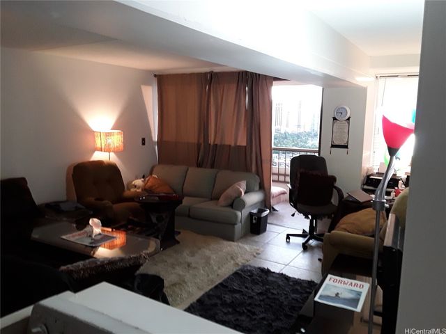 2333 Kapiolani Boulevard 1008A, Honolulu, HI 96826