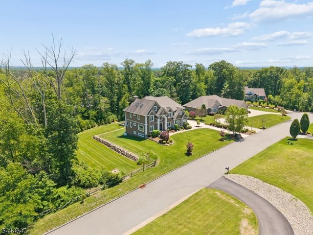 3 Buckingham Rd, Lincoln Park Boro, NJ 07035